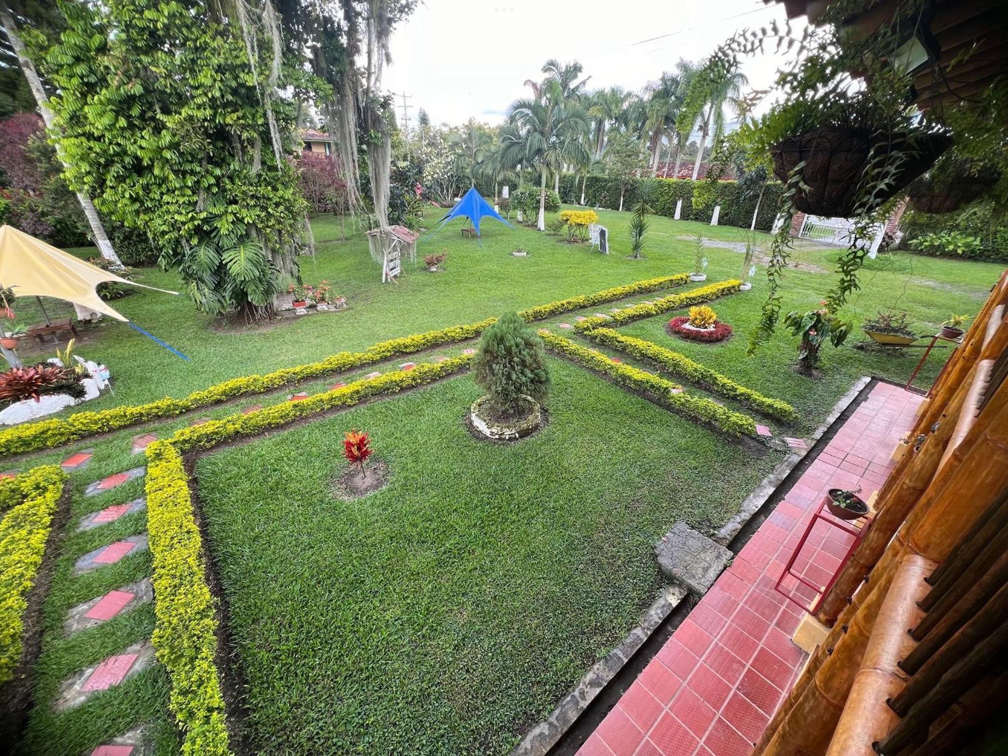 Villa Alejandra Del Quindio Calarca Exterior photo